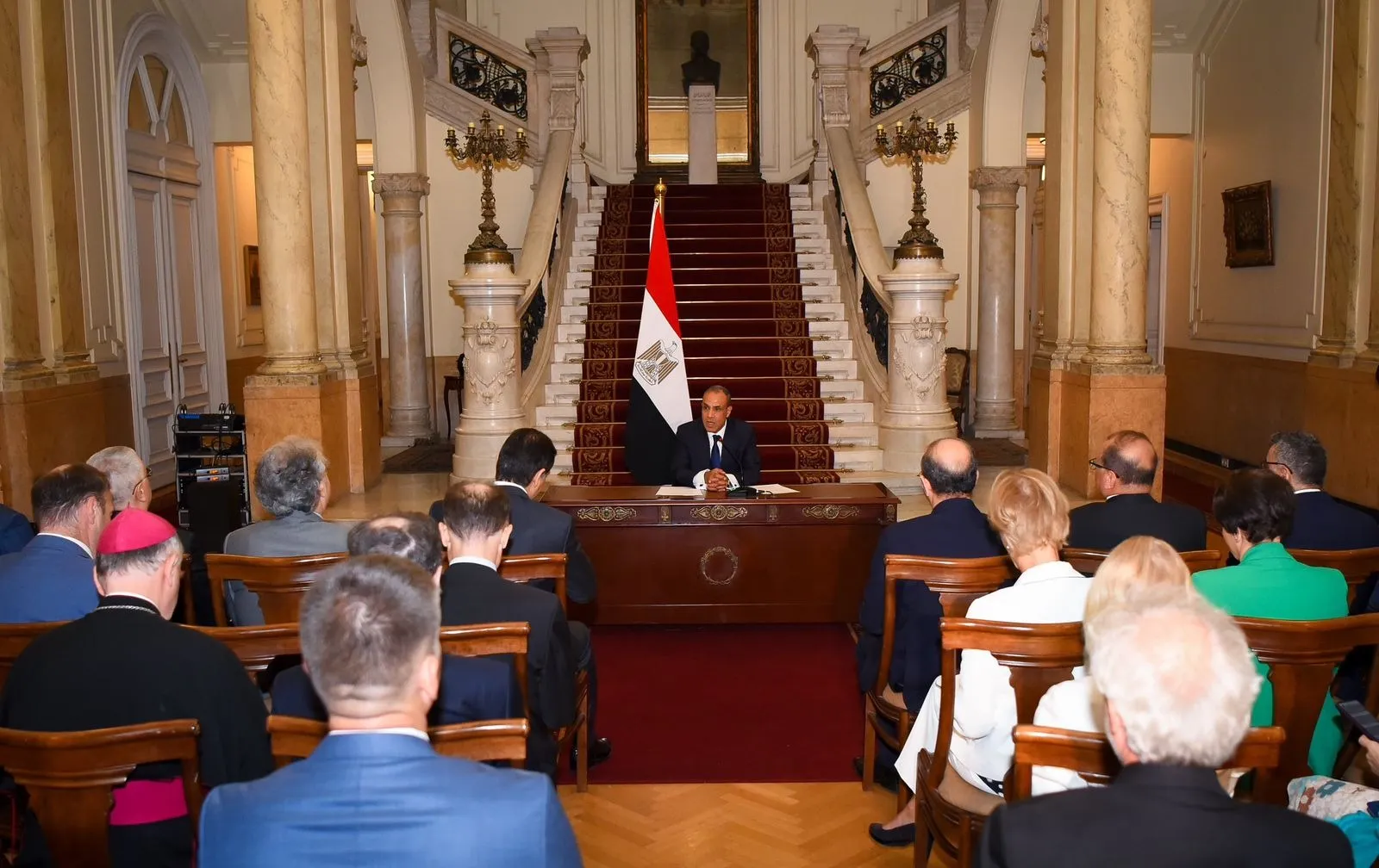 وزير الخارجية يلتقي بسفراء الدول الأوروبية المعتمدين فى القاهرة