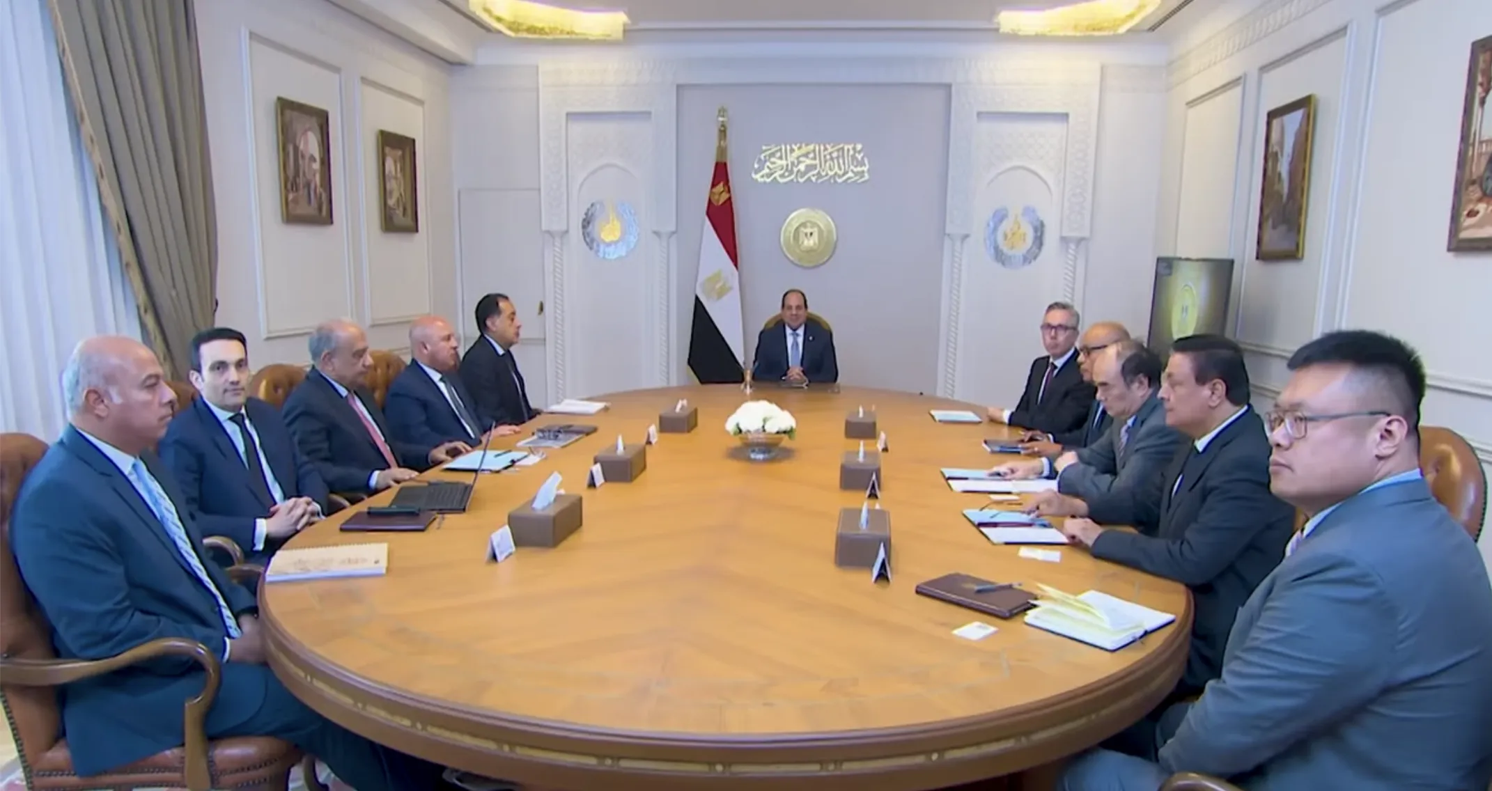 السيسى يستقبل قيادات شركتى 