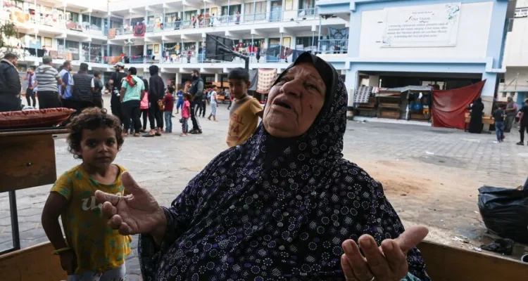 وول ستريت جورنال: مصر تزن السماح بدخول الأجانب والفلسطينيين من غزة