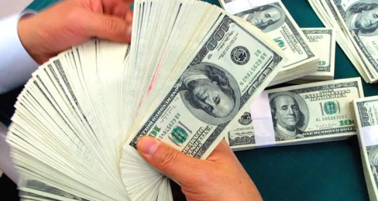 مصر تبرم اتفاقيات تبادل ديون بقيمة 900 مليون دولار مع ألمانيا وإيطاليا والصين