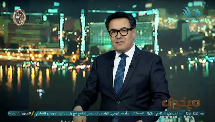 «مع خيري» يرد على إهانة أكاديمي كويتي لمصر وحديثه عن سقوطها بعد حصول مصريين على الجنسية السعودية ويناقش كساء الهرم الثالث بالجرانيت وقانون الإيجار القديم