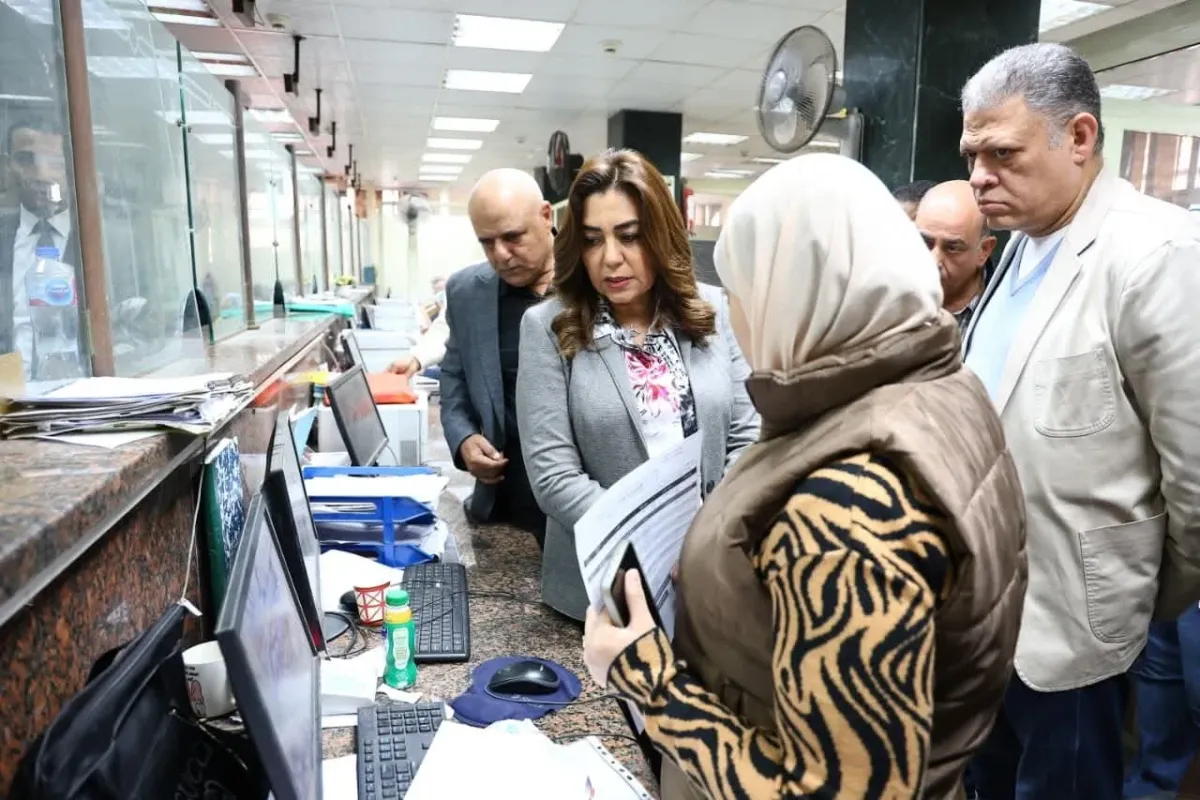 إقالة رئيس حي النزهة بالقاهرة للتقصير في ملف التصالح وتدني الخدمات