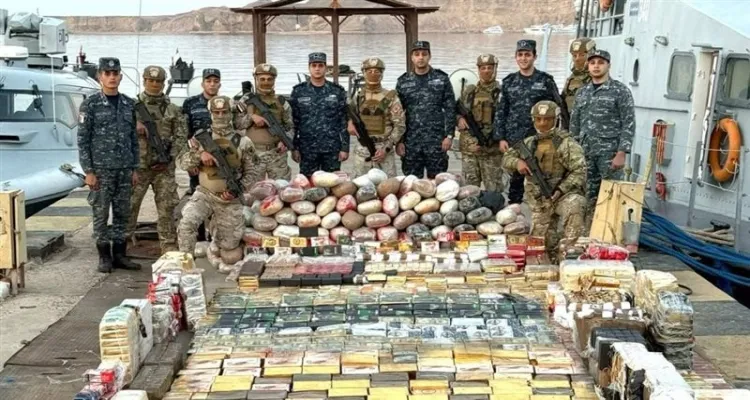 القوات البحرية تنجح فى إحباط محاولة تهريب كميات من المواد المخدرة عبر سواحل البحر الأحمر
