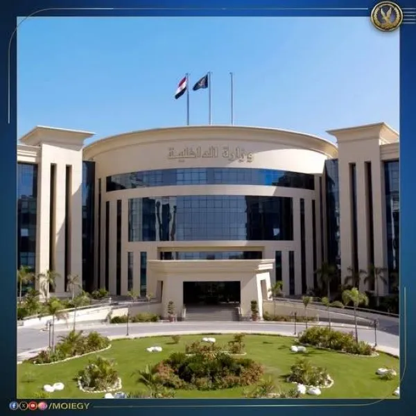 ضبط 97 شخصاً لمحاولتهم دفع الناخبين للتصويت لعدد من المرشحين