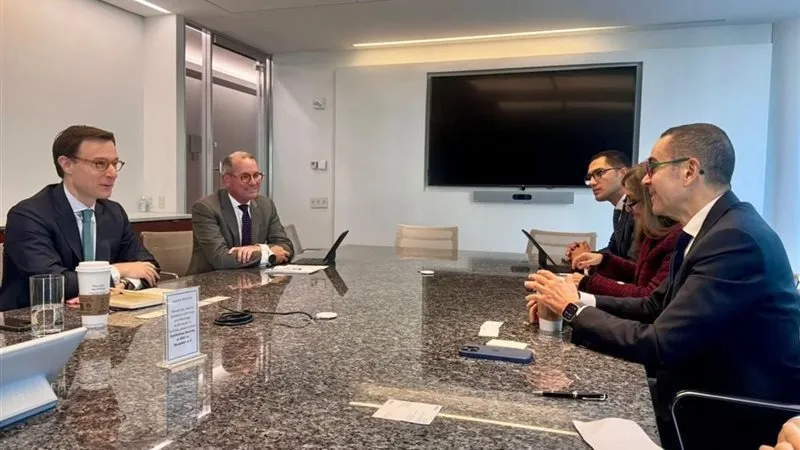 وزير الاستثمار يبحث مع شركة “Visa” العالمية التعاون في دعم التحول الرقمي