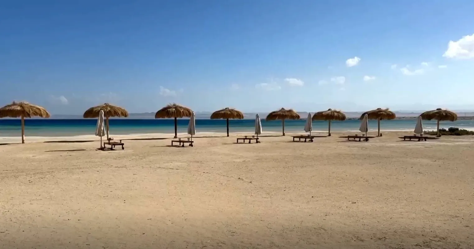 مصر تخصص أراضي على البحر الأحمر لإصدار سندات وخفض الدين العام