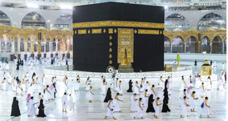 ميدل إيست أي: مصر تعتقل مؤثرا دينيا بسبب دعوته لـ «العمرة بالوكالة»