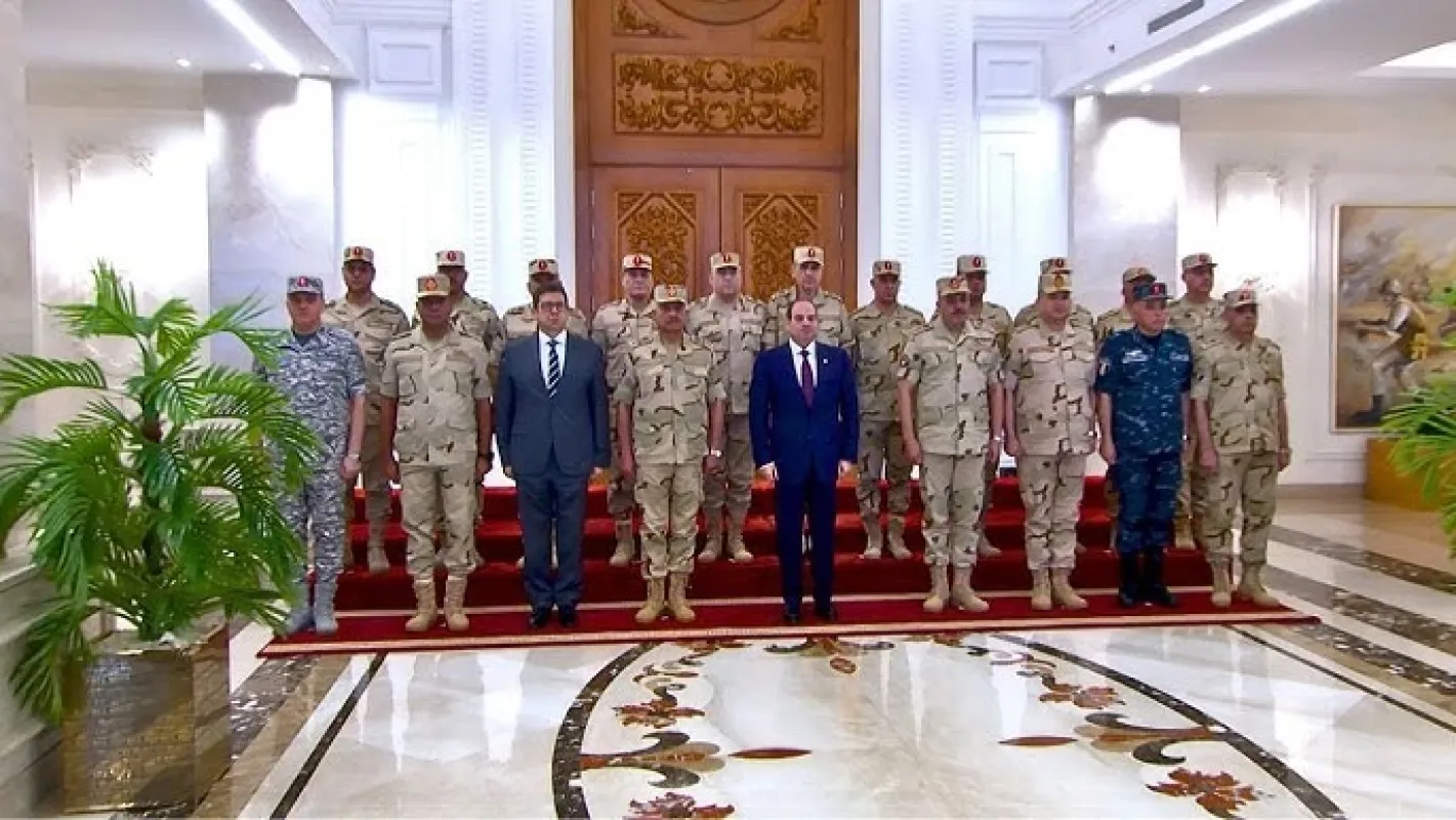 السيسي يترأس اجتماع المجلس الأعلى للقوات المسلحة بالكيان العسكري