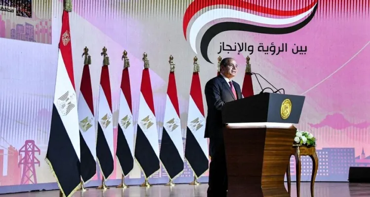 نيو لاينز ماجزين: السيسي يثير رد فعل عنيف بتصريحات تستلهم شعارت عبد الناصر