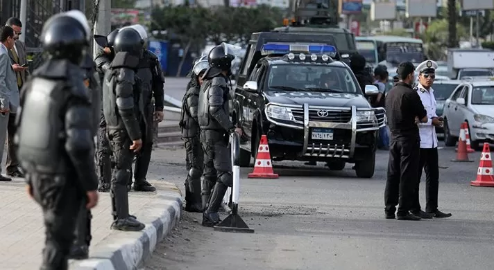 منذ بداية نوفمبر.. “أمن الدولة” تحقق مع أكثر من 200 شخص باتهامات “نشر أخبار كاذبة” و”مشاركة جماعة إرهابية”