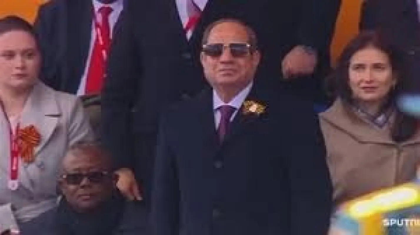 السيسي يشارك في احتفالات عيد النصر في موسكو