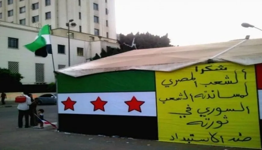 مصر تعفي السوريين العائدين لبلادهم من غرامات الإقامات