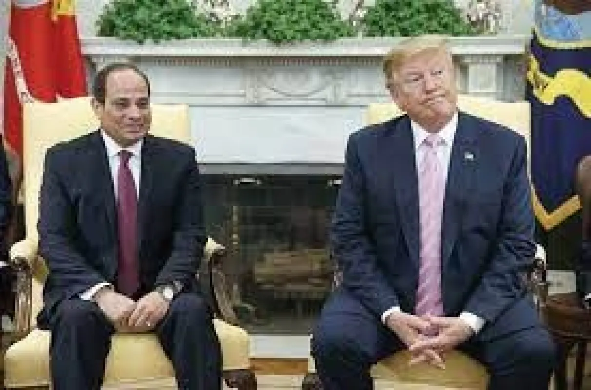 ترامب يطالب بمرور مجاني لسفن البحرية الأمريكية في قناة السويس... والقاهرة ترد: 