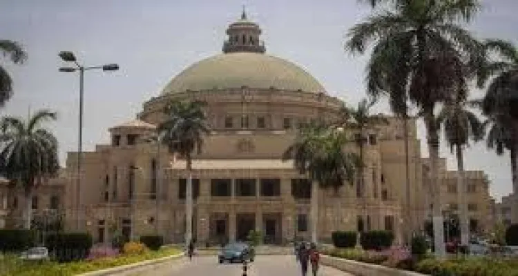 منع طلاب سوريين مسجلين في جامعات مصرية من دخول البلاد ومطالبتهم بدفع 4500 دولار للمرور