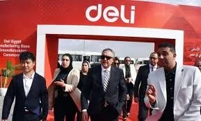 وضع حجر الأساس لقاعدة مصنع