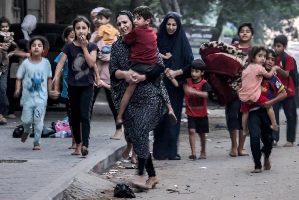 لوس أنجلوس تايمز: لماذا ترفض مصر والدول العربية الأخرى قبول اللاجئين الفلسطينيين من غزة؟