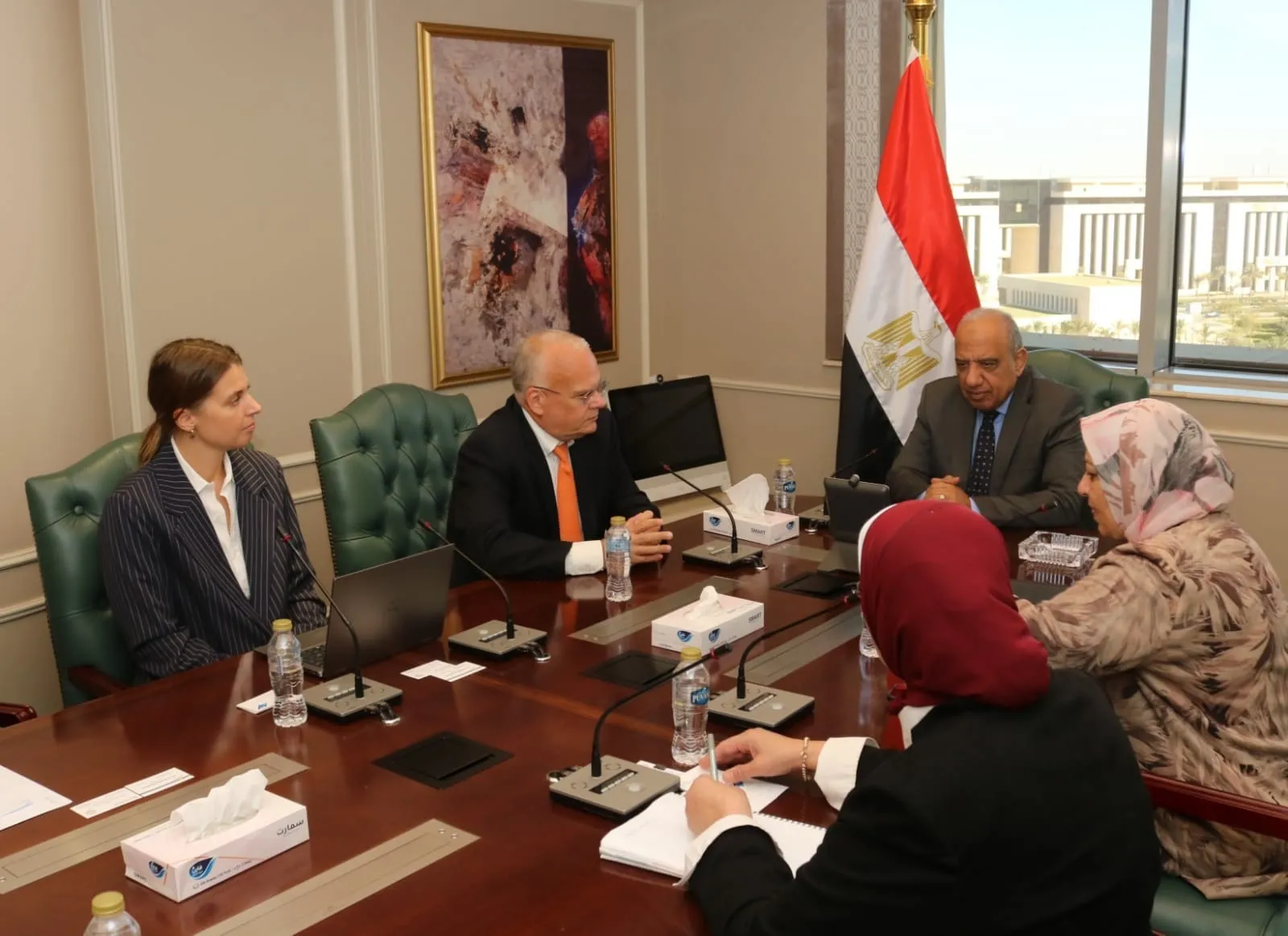 وزير الكهرباء يبحث الاستثمار مع السويد في مشروعات تخزين الطاقة