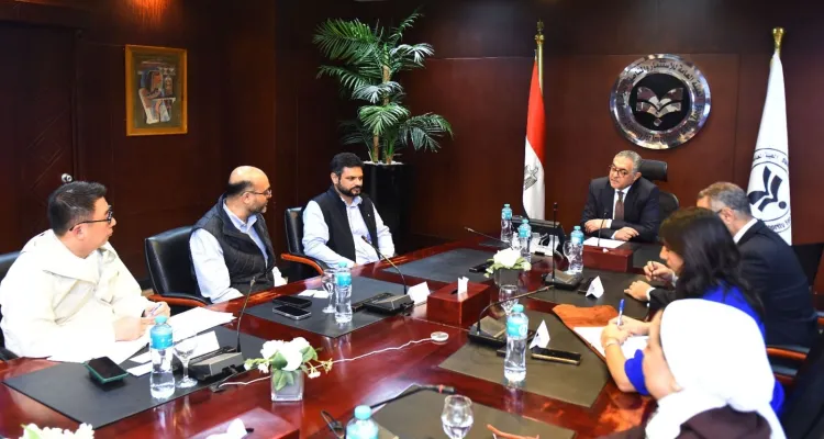 لقاء رئيس هيئة الاستثمار مع وفد شركة  Fountain Set الصينية