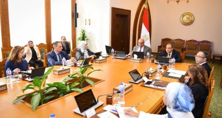 وزيرا الخارجية والطيران المدني يستقبلان سفراء الدول الغربية والأفريقية