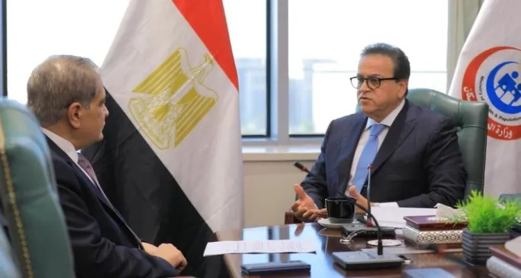 جدل حول إحالة وكيل صحة الفيوم للتحقيق وتولي منصب جديد في يوم واحد