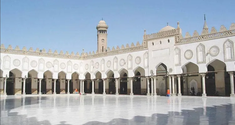 الأزهر: منع وصول المساعدات إلى غزة «إبادة جماعية وجرائم حرب»