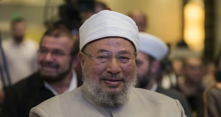 مد إدراج 276 شخص بينهم القرضاوي على قوائم الإرهاب