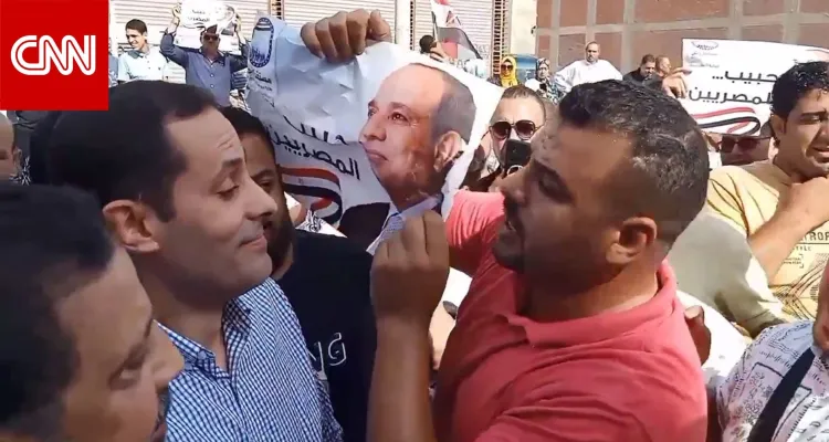فاينانشيال تايمز: مرشحون مصريون يزعمون أن الترهيب يستخدم لخنق أصوات المعارضة
