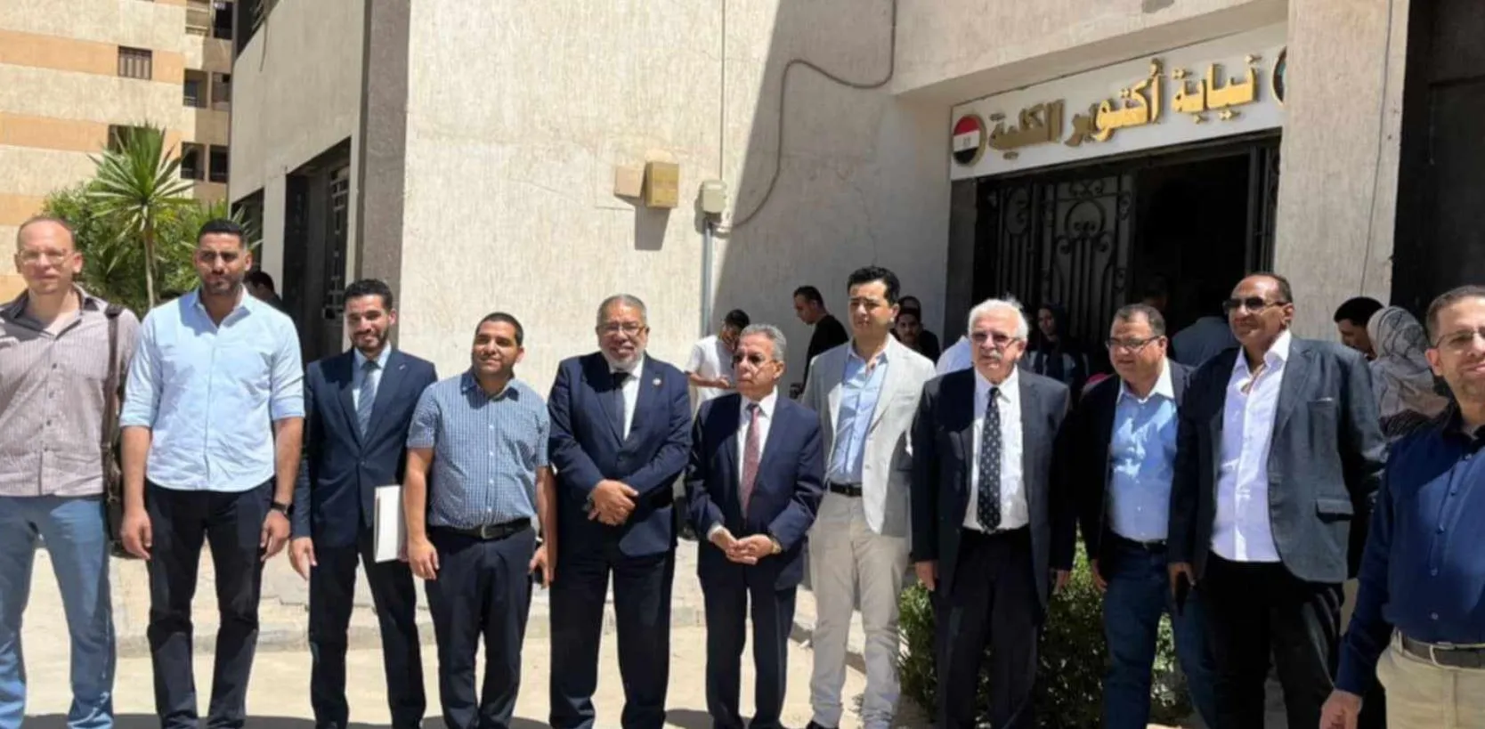 النيابة تُخلي سبيل الأمين العام المساعد لنقابة الأطباء بعد التحقيق معه في بلاغ وزارة الصحة