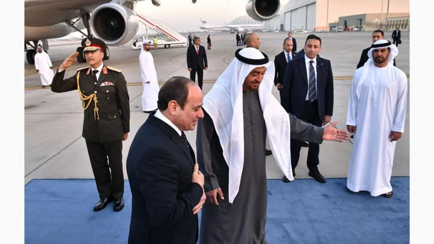 رئيس الإمارات يستقبل السيسي في أبوظبي لبحث تعزيز التعاون الثنائي